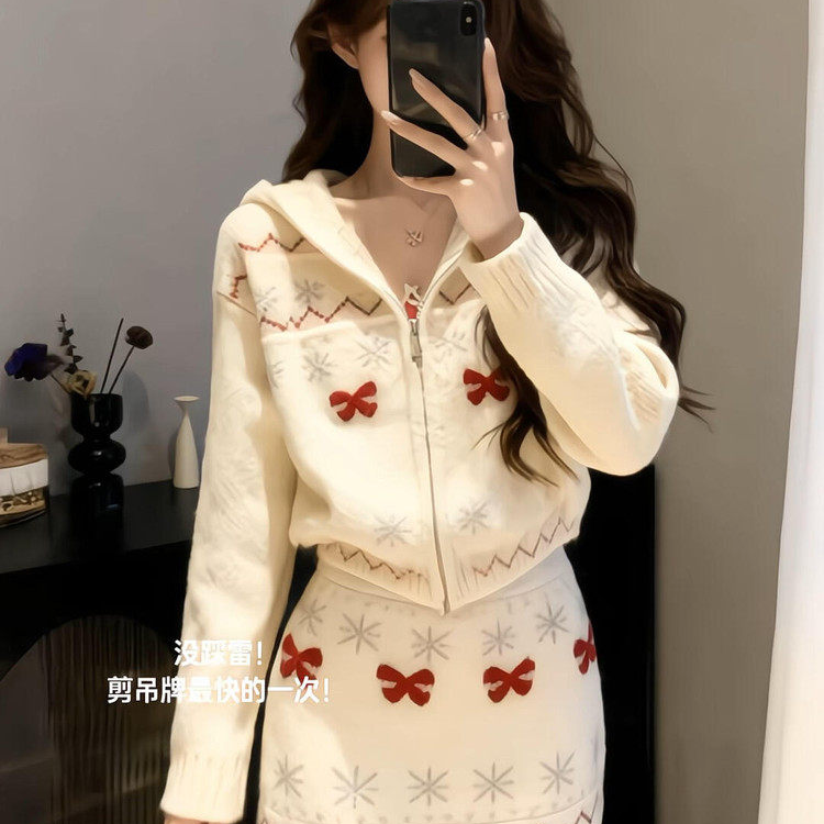 韩系巨好看圣诞费尔岛连帽毛衣开衫女秋冬高级感针织上衣短裙套装