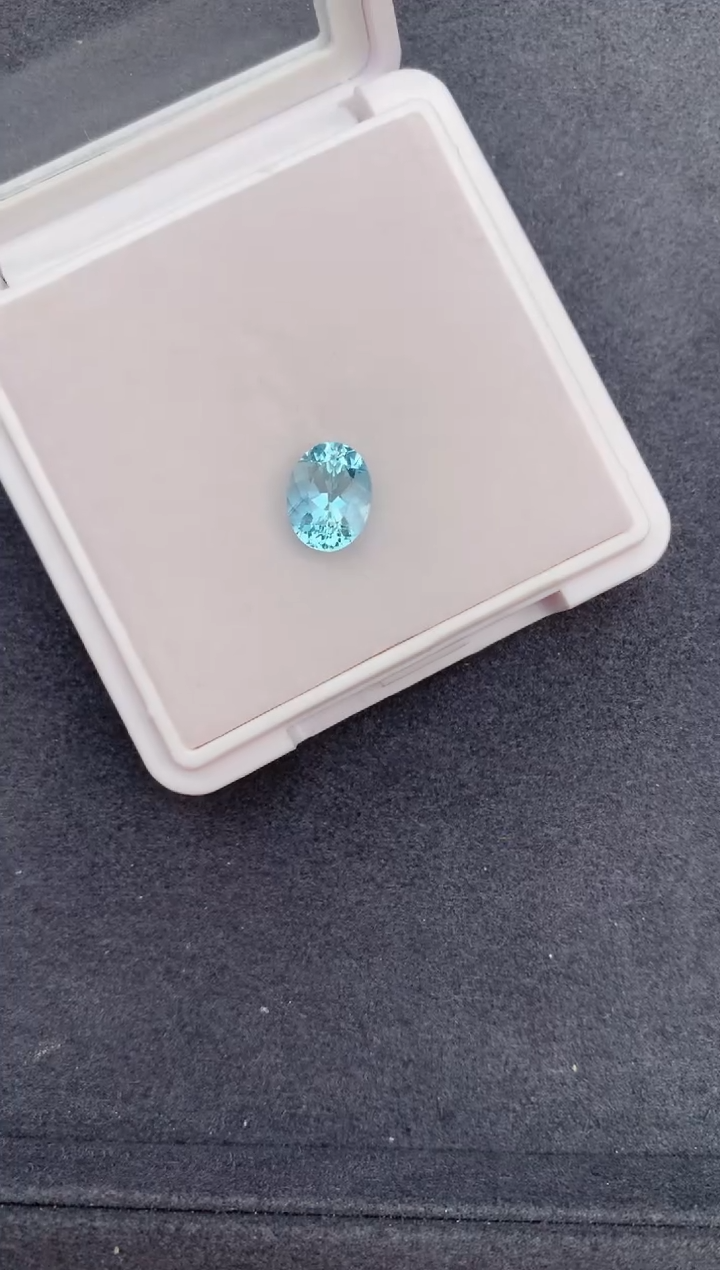 【闪购商品】海蓝宝石裸石未镶嵌2.4ct海蓝宝