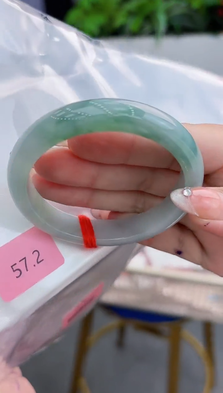 【闪购商品】翡翠手镯未镶嵌翡翠手镯