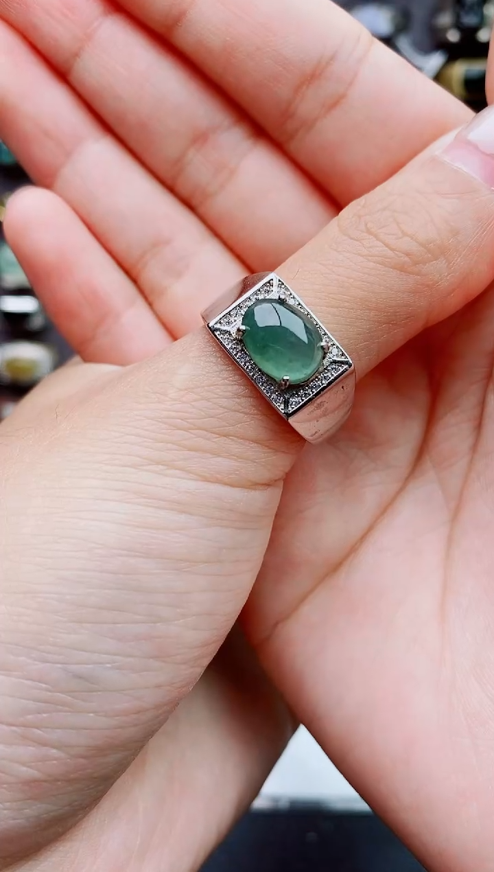 未镶嵌戒指翡翠海*?天然翡翠男戒