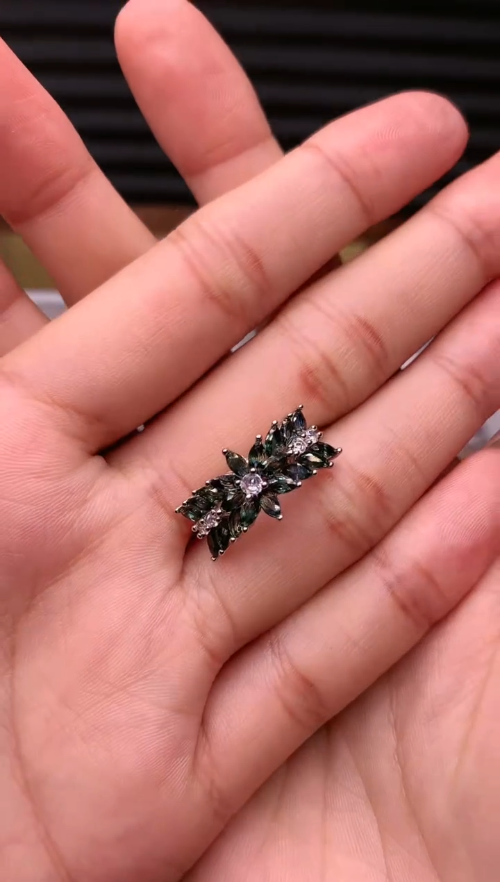 【闪购商品】蓝宝石戒指银S925镶嵌........