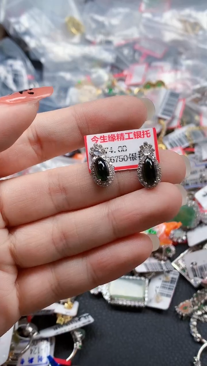 银S925镶嵌戒指翡翠天然A货缅甸翡翠
