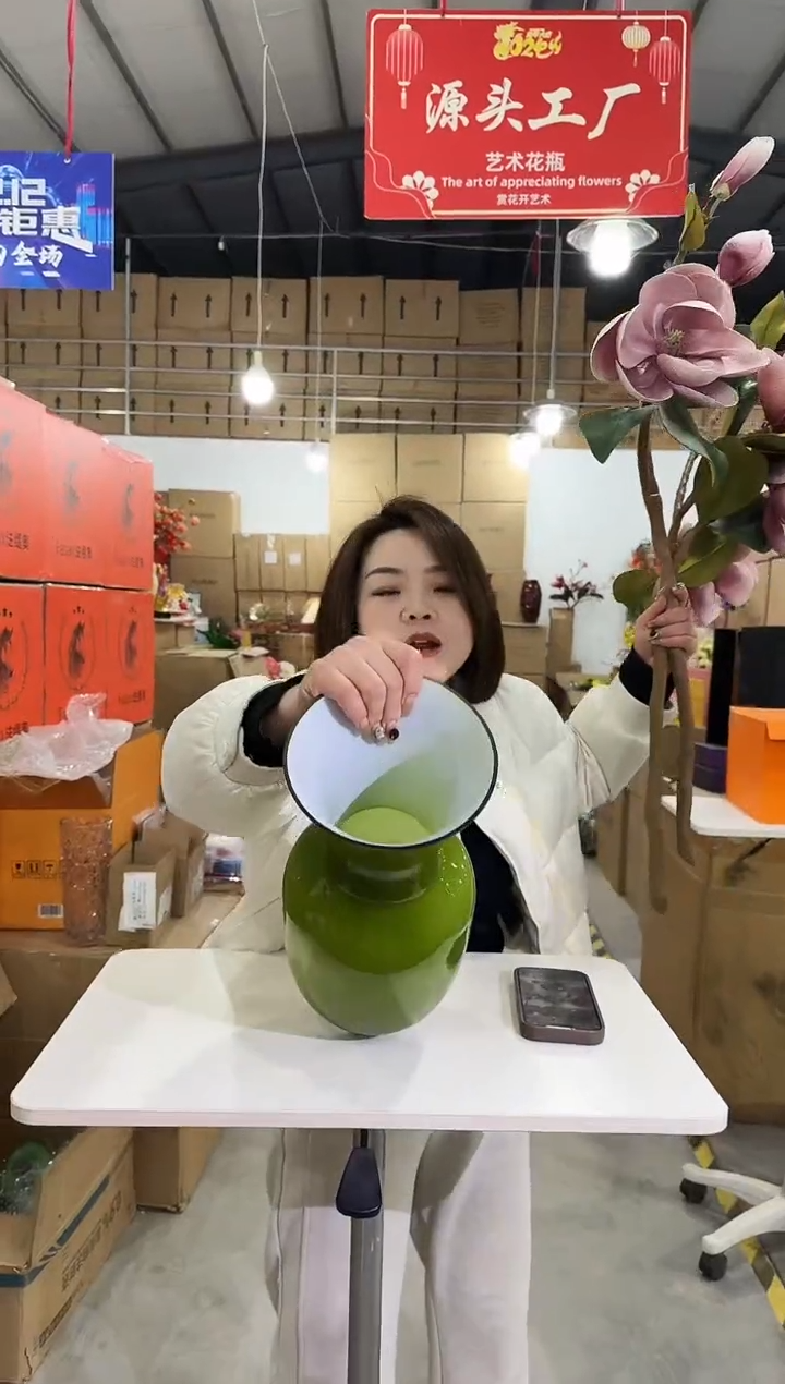 【闪购商品】玻璃于清花器T-早44