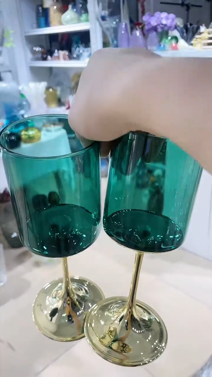 【闪购商品】水晶玻璃2只绿高脚杯