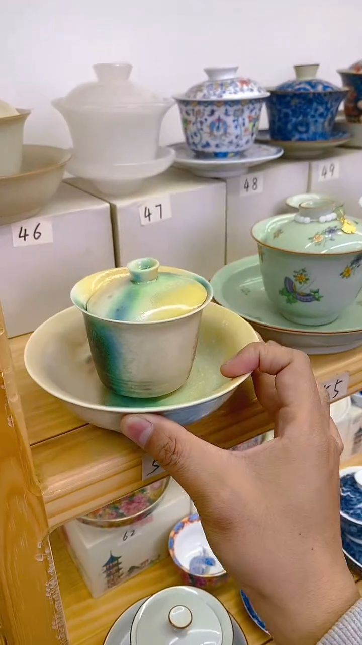 高温烧制陶瓷产品42