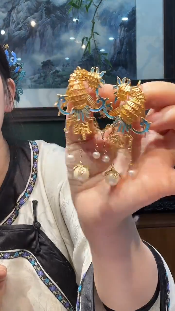 无铜合金于*非遗点翠饰品