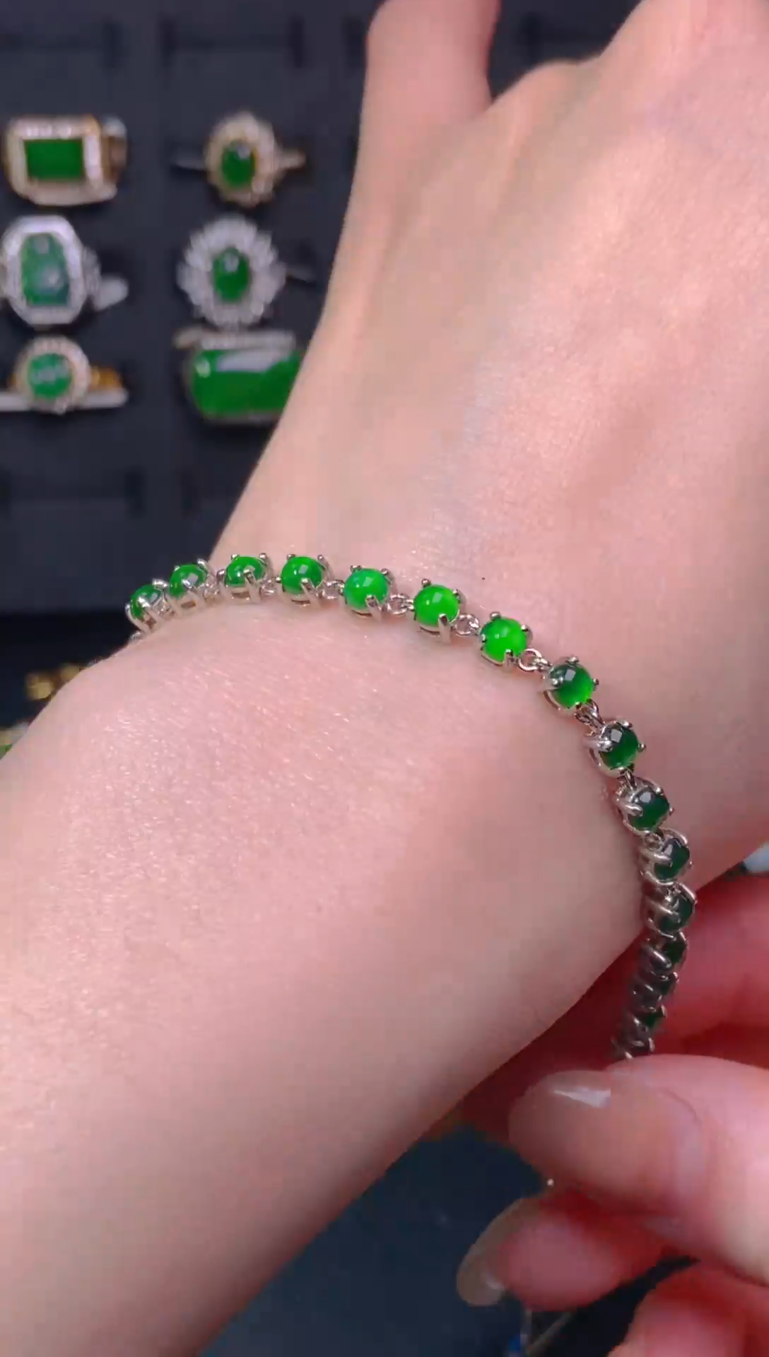 【闪购商品】翡翠手链未镶嵌天然翡翠A货93