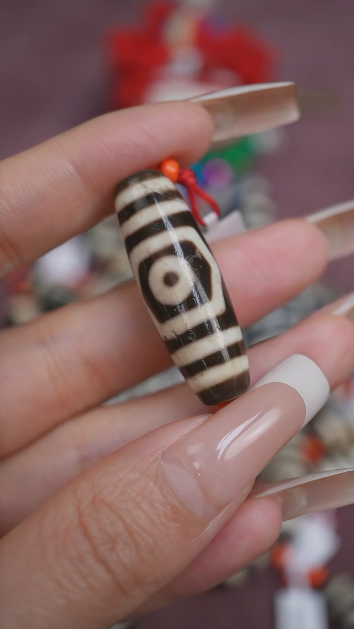 【闪购商品】玛瑙/玉髓颈饰未镶嵌蚀花玛瑙珠定制编绳