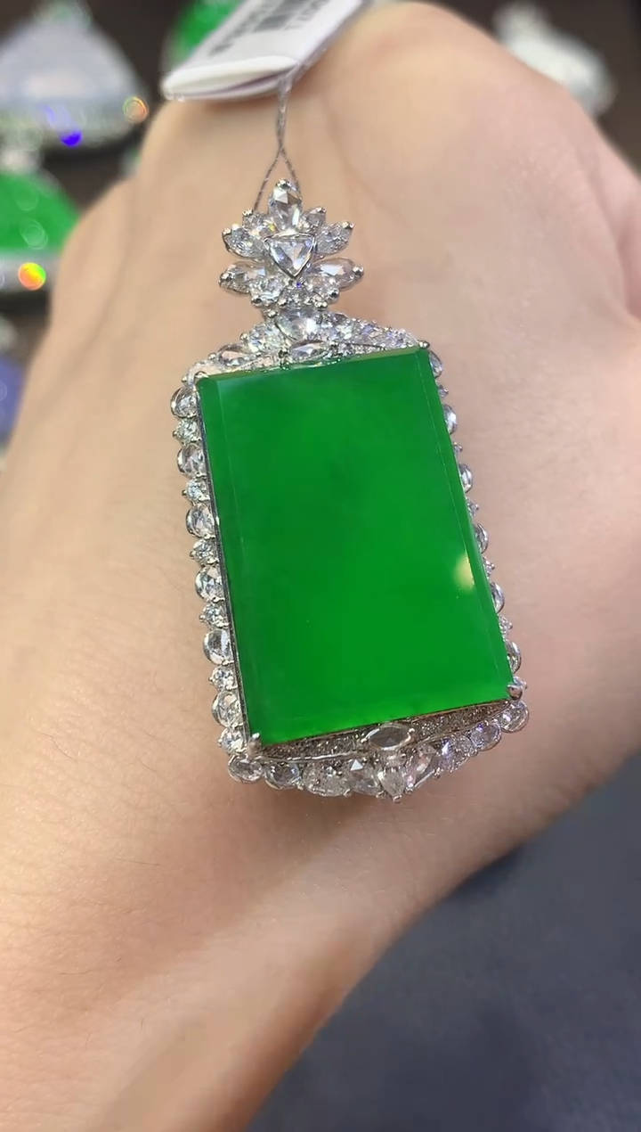 吊坠(不含链)18K金镶嵌翡翠用***3D33