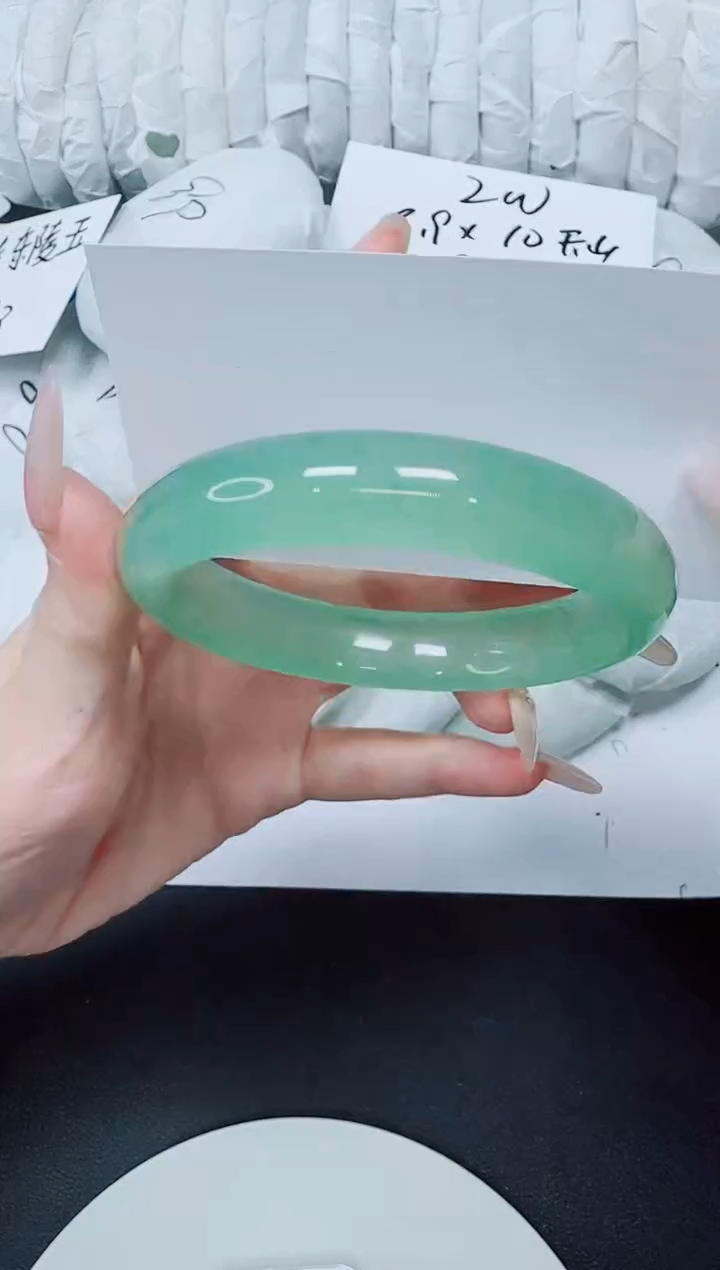未镶嵌手镯石英质玉103/60