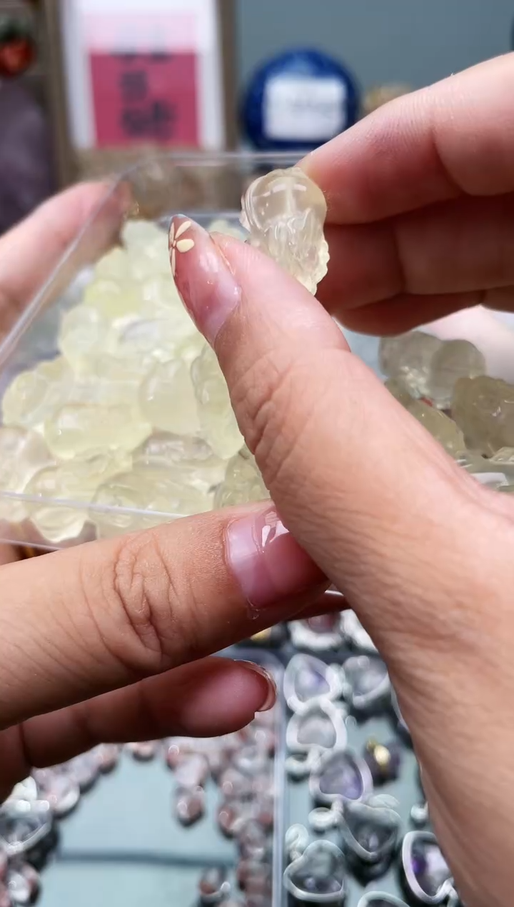 未镶嵌颈饰水晶29a多样性发其一/5.24/1个