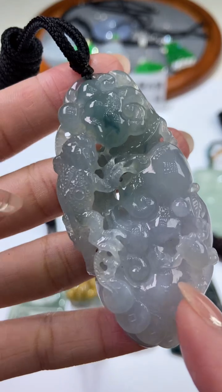 翡翠未镶嵌挂件2202868