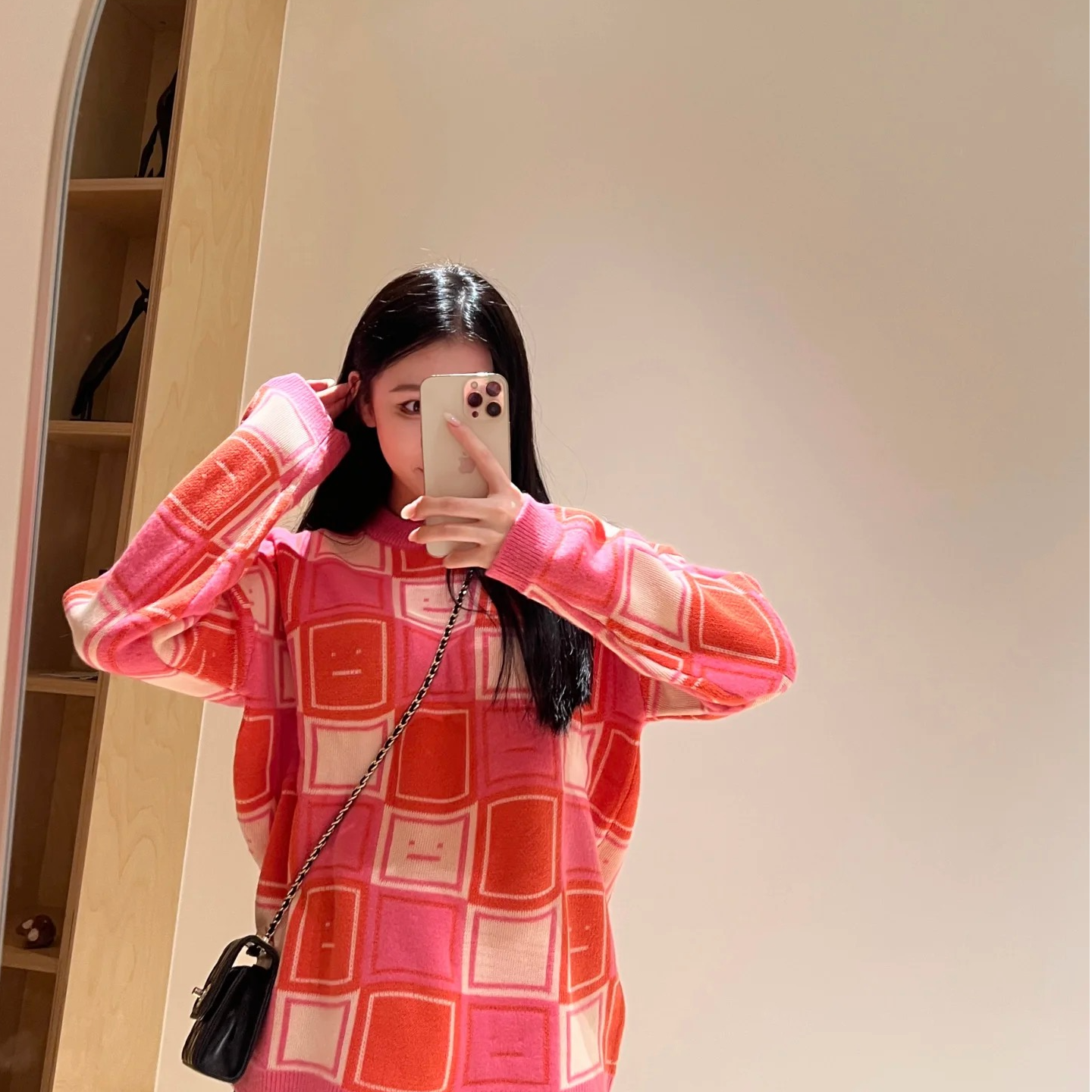 99新 Acne studio 娜娜活动 笑脸方块圆领毛衣 粉色