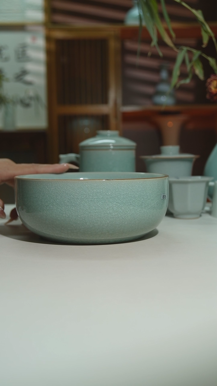 珑匞冰花茶洗大瑕