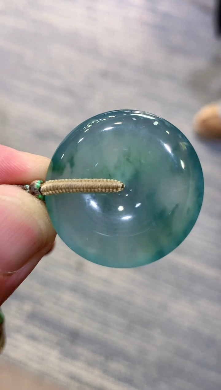 颈饰未镶嵌翡翠天然A货翡翠