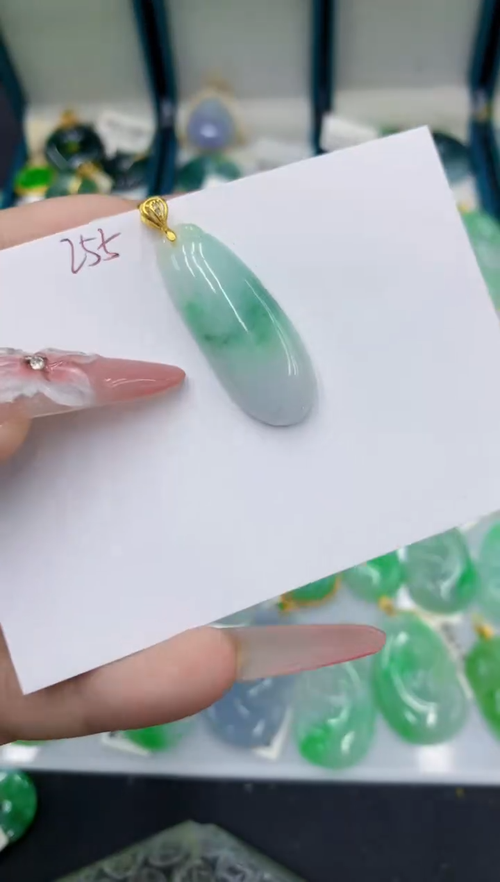 颈饰未镶嵌翡翠11111111111111