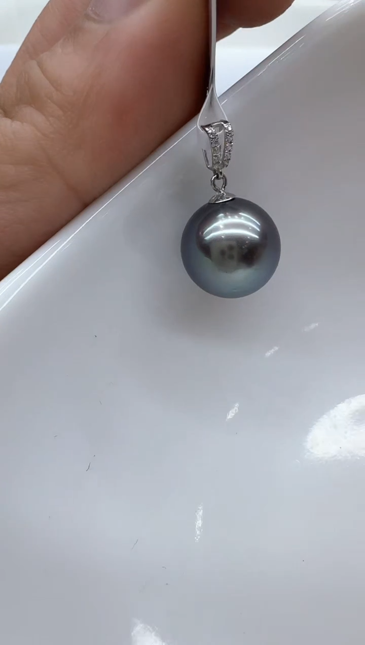 【闪购商品】海水珍珠颈饰18K金镶嵌清货