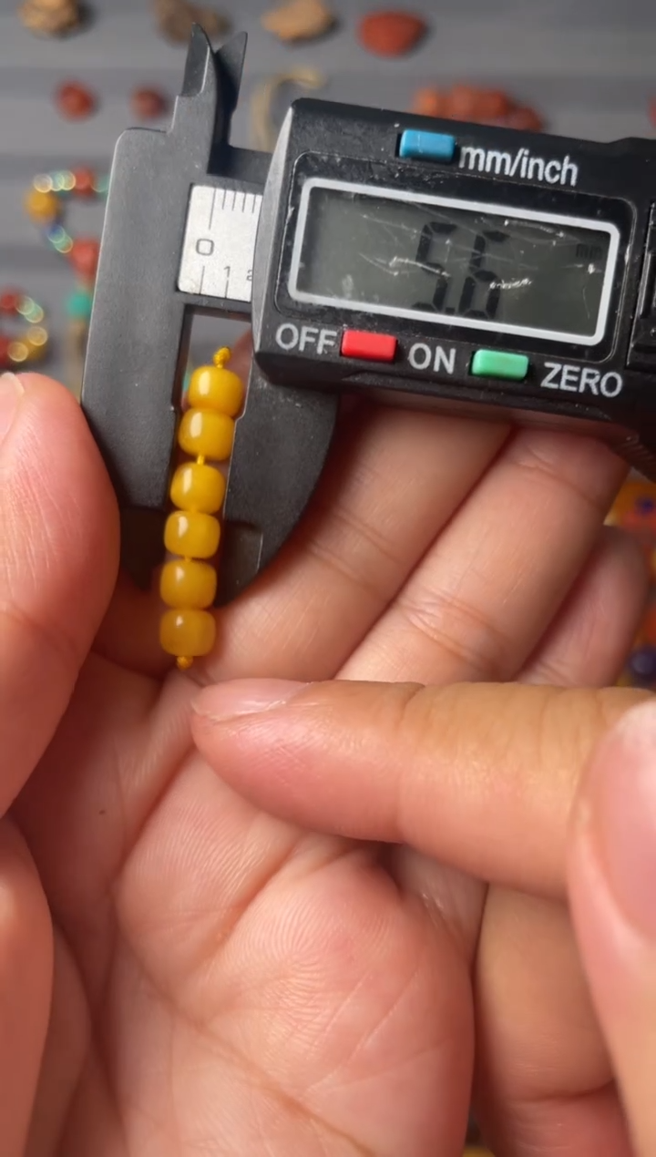 未镶嵌蜜蜡裸石5老蜡老型6颗