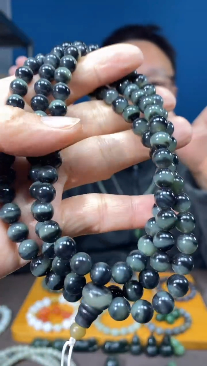 未镶嵌手链和田玉颜色多样性发货拍一发一