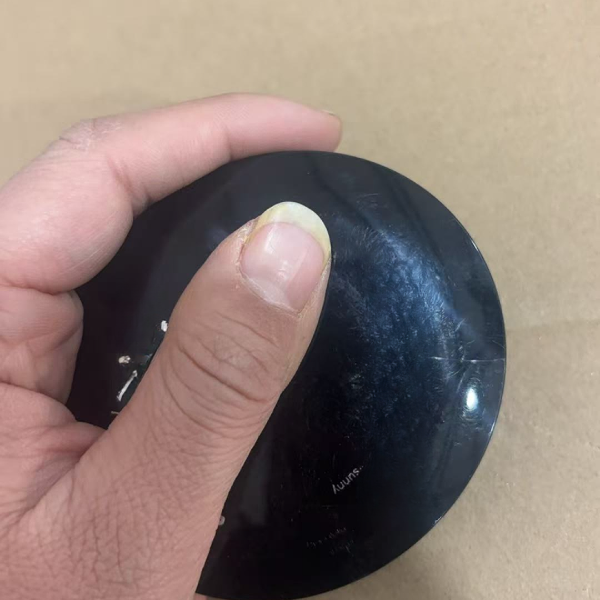 非常好用的三色遮瑕膏      保真保正5