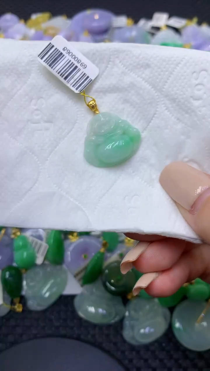 颈饰未镶嵌翡翠天然缅甸翡翠A货