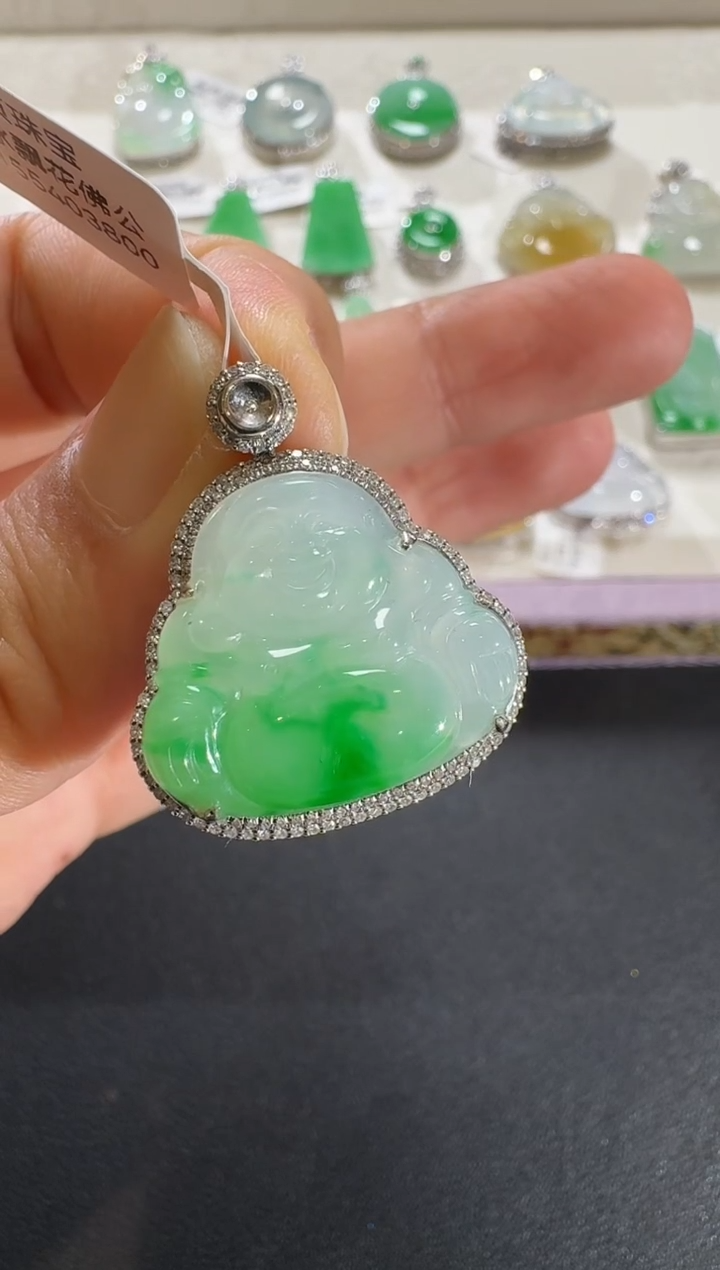 【闪购商品】翡翠吊坠(不含链)18K金镶嵌【源头工厂】钻石镶嵌