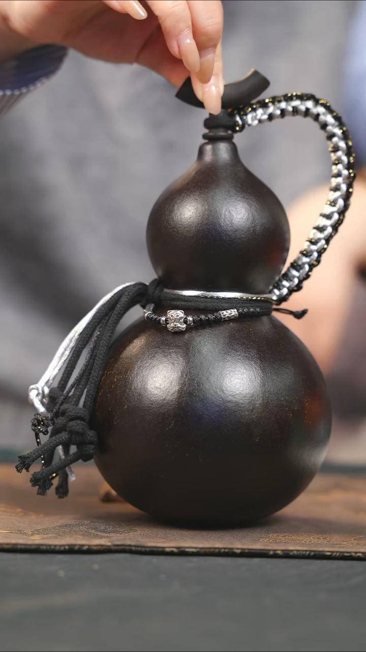 【闪购商品】WX203大漆酒葫芦不包手串及旋转底座