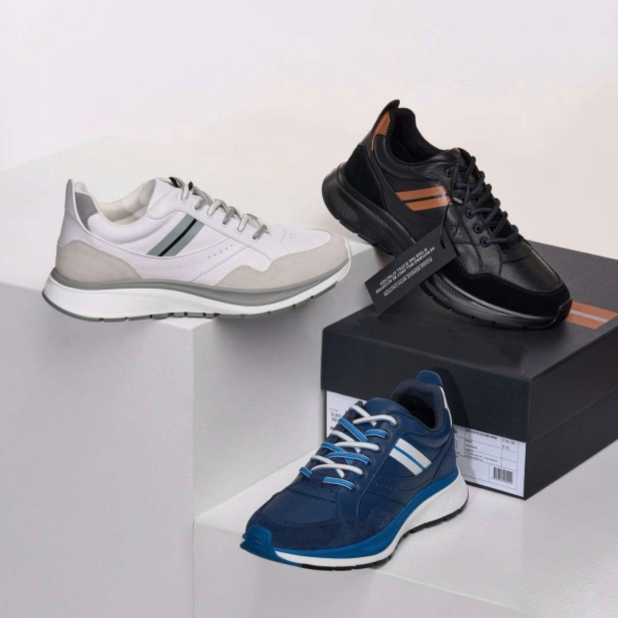 透气增高跑步鞋跑鞋时尚运动鞋户外舒适阔腿裤必备2025年网红男鞋