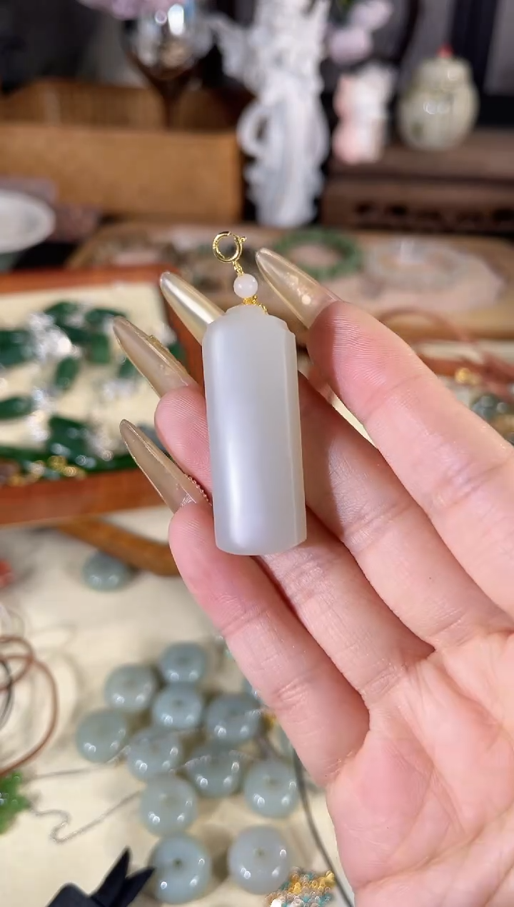 吊坠(不含链)银S925镶嵌和田玉多样性发其一