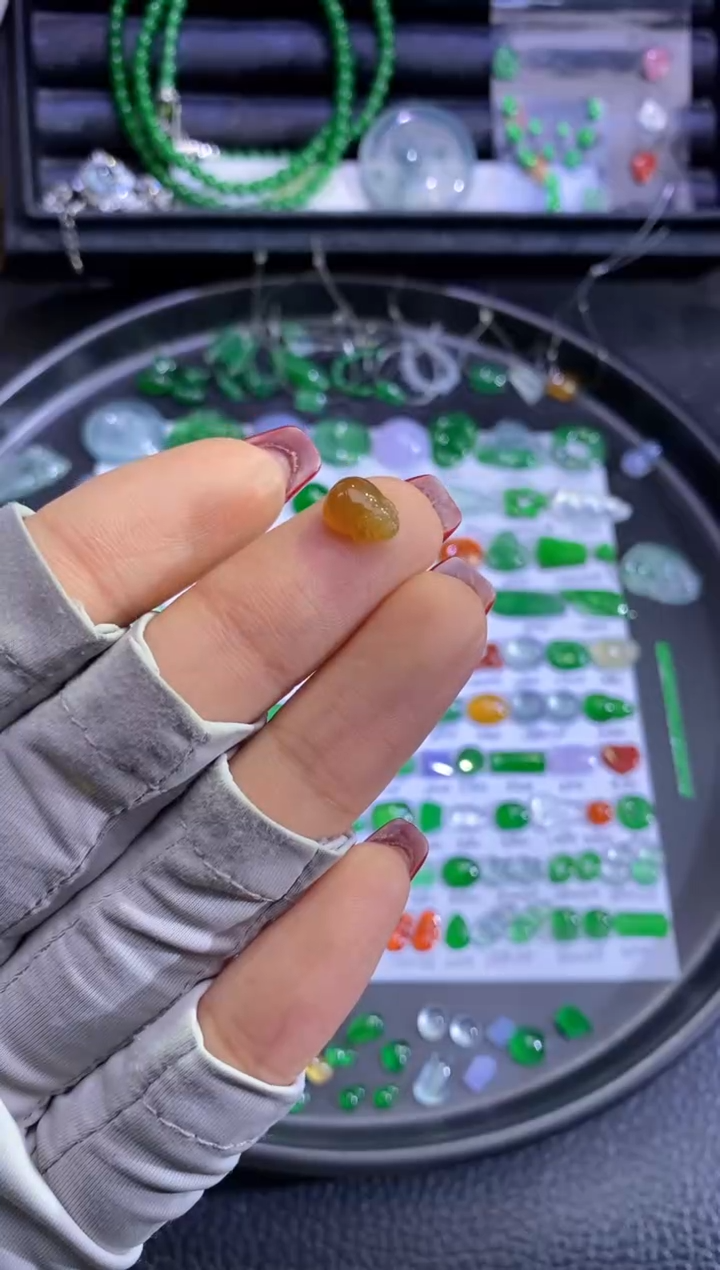 未镶嵌挂件翡翠金蟾