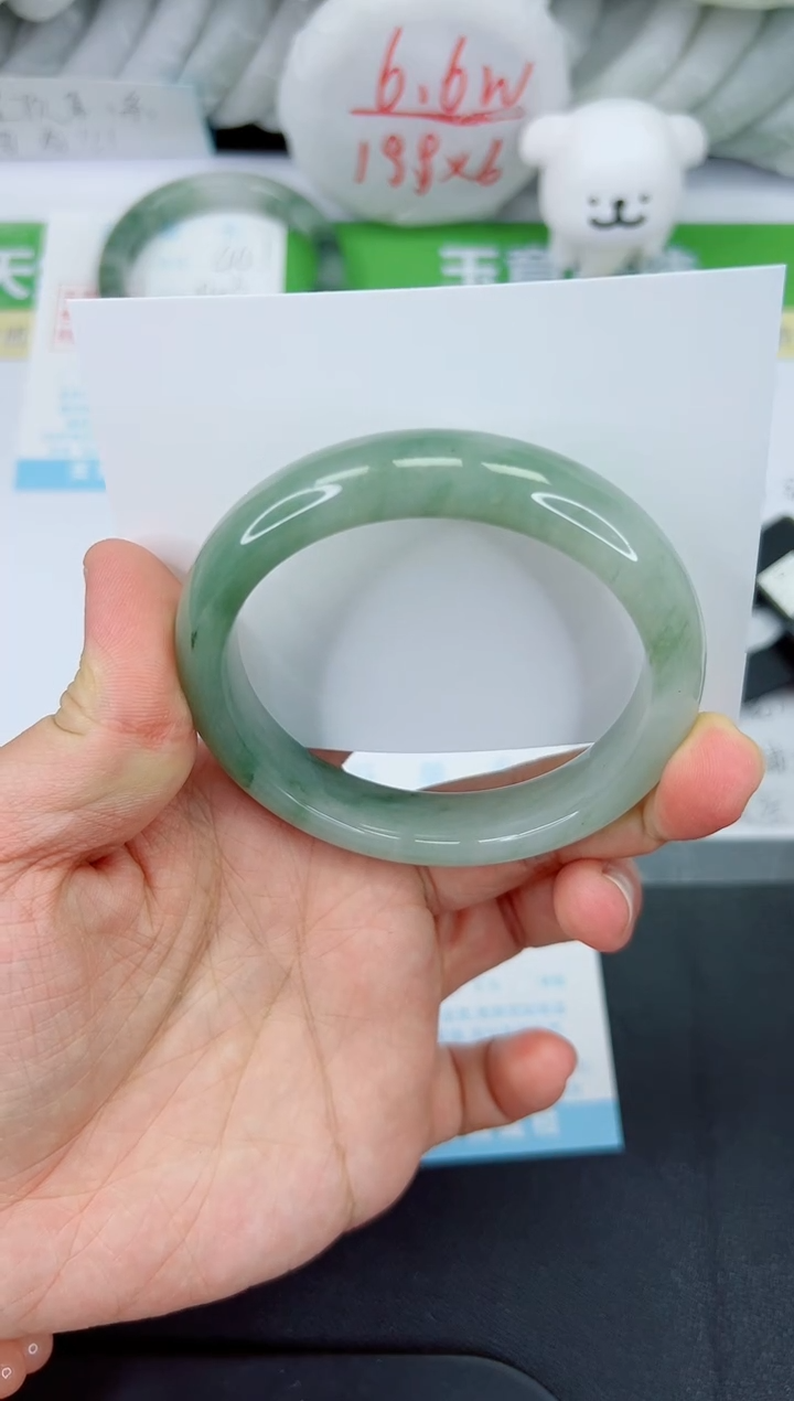 【闪购商品】石英质玉手镯未镶嵌442-58.5