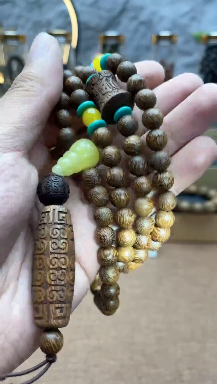 【闪购商品】阴沉木其他白奇手串1012