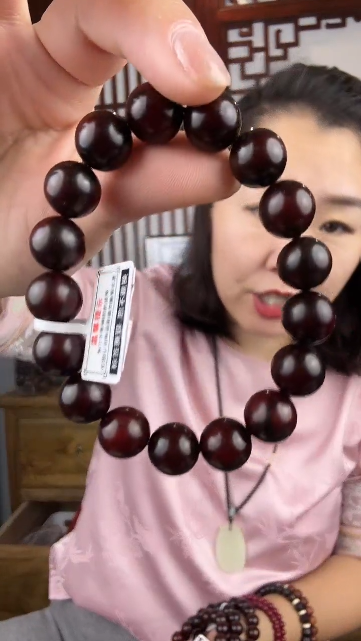 檀香紫檀（小叶紫檀）小叶紫檀卡1.2单圈手串