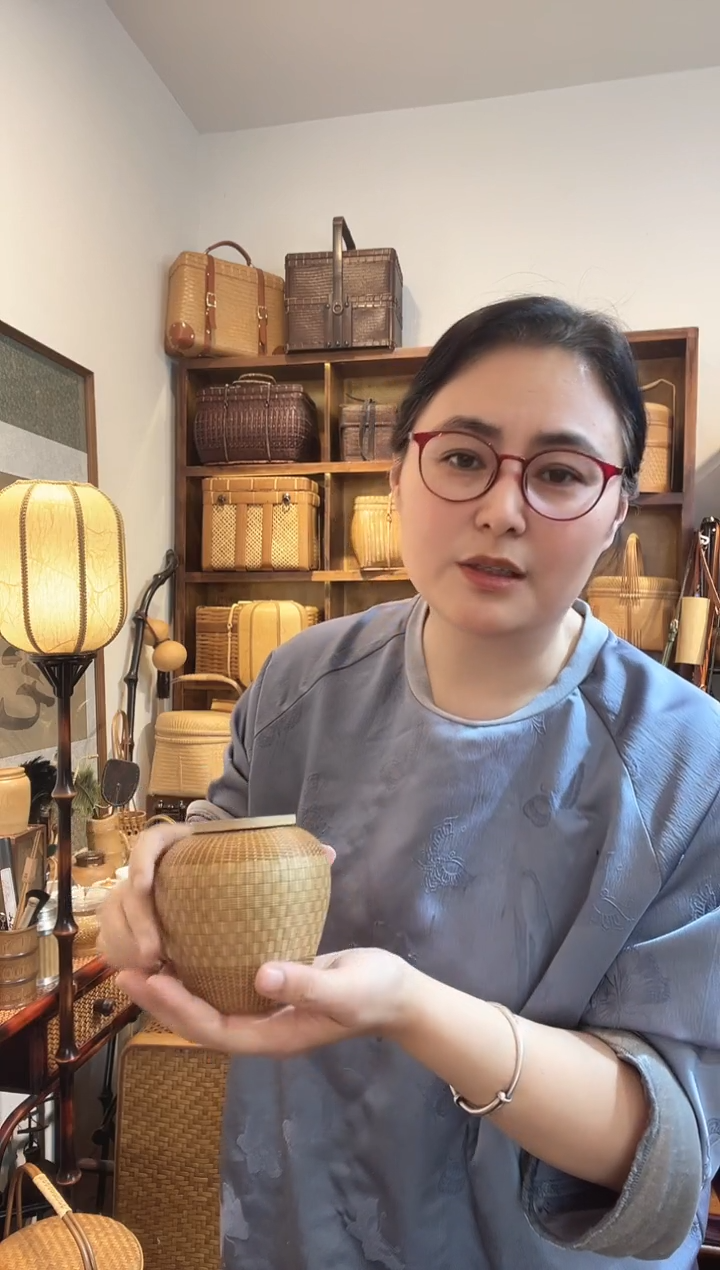 DZPY168-1 竹丝花编竹盖茶叶罐