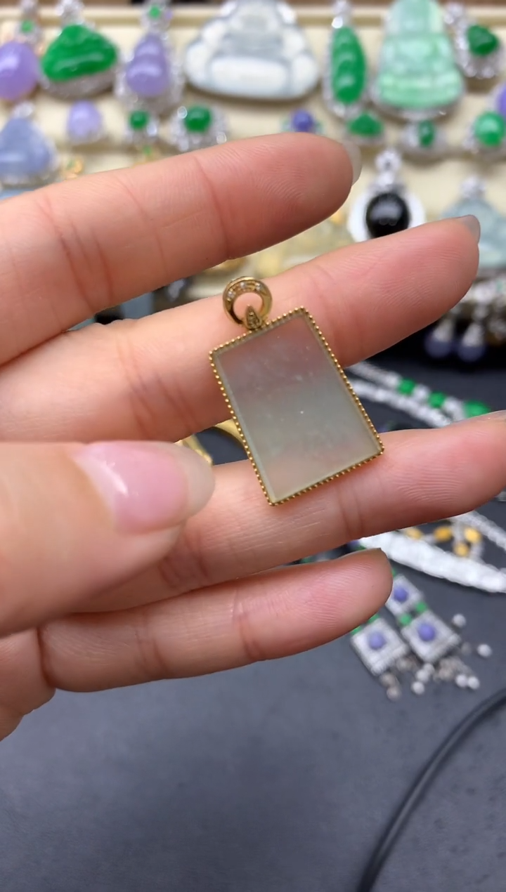 【闪购商品】翡翠颈饰18K金镶嵌240-中国好珍宝