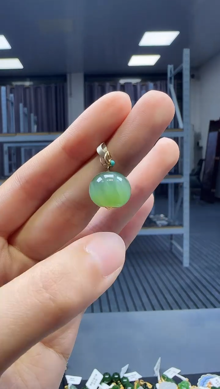 和田玉18K金镶嵌挂件?****51