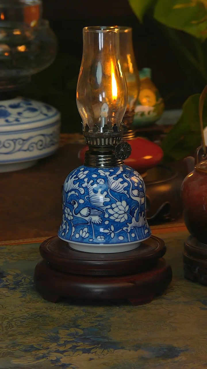 【闪购商品】景德镇陶瓷灯摆件