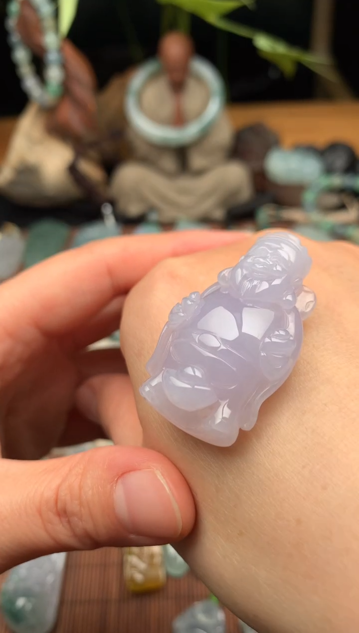 颈饰未镶嵌翡翠吊坠