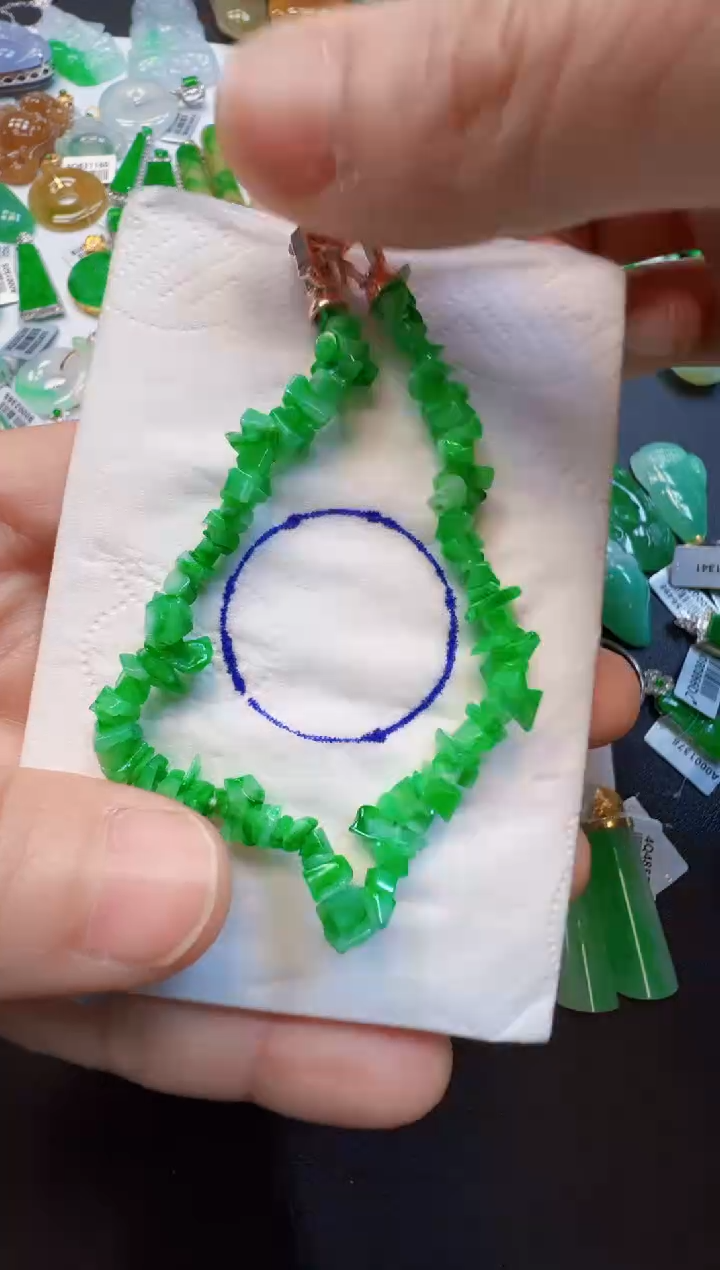 【闪购商品】翡翠手串未镶嵌680元