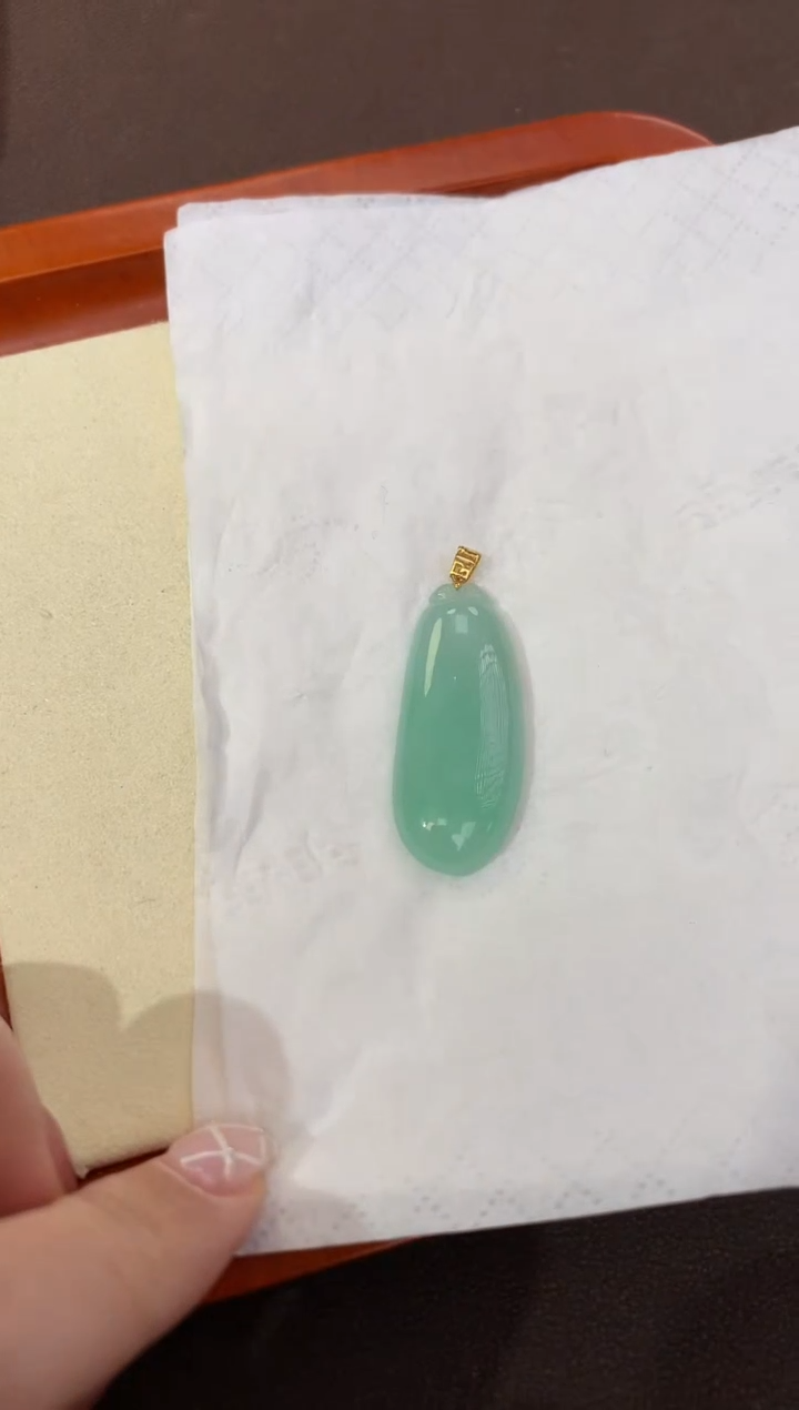 【闪购商品】翡翠颈饰18K金镶嵌天然缅甸a货翡翠