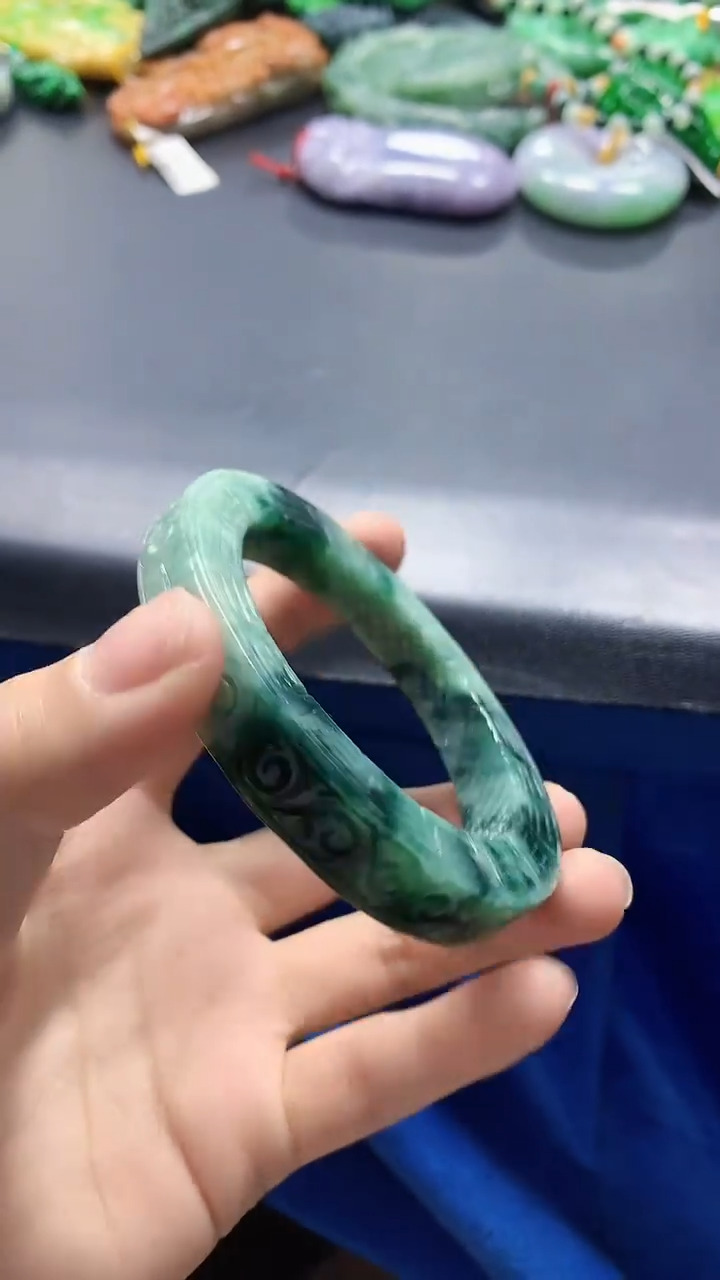 颈饰未镶嵌翡翠天然缅甸a货翡翠