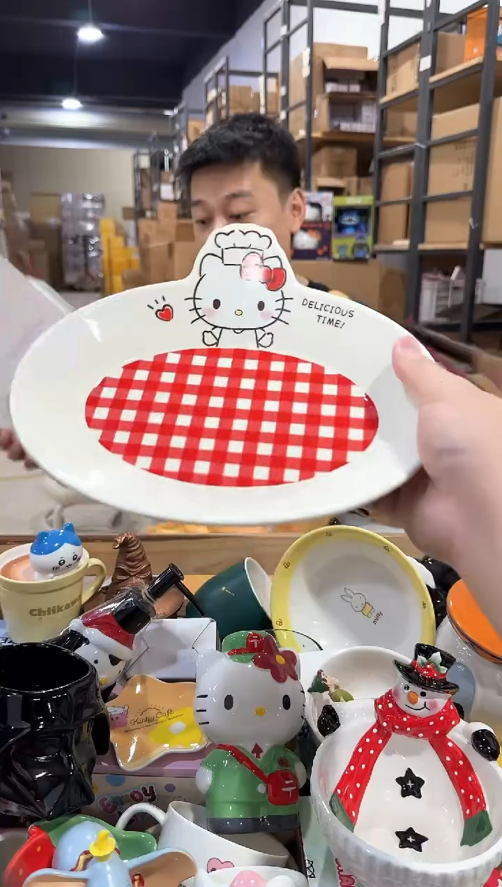 其他原盒kt猫红格子餐盘
