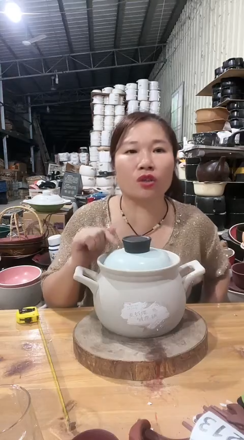 瑕疵2.5麦饭石大肚锅