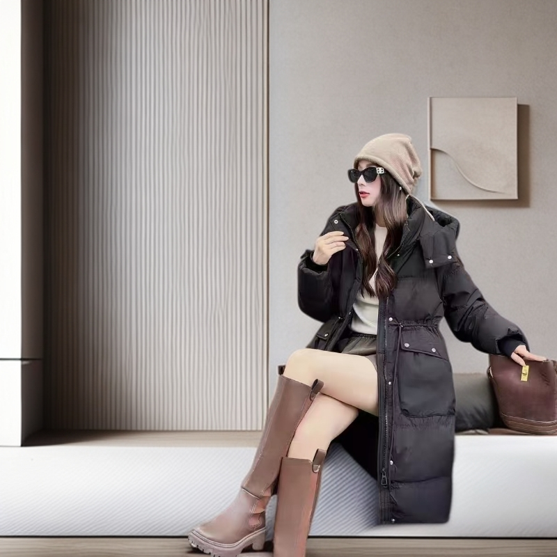 2025冬季时尚潮流连帽加厚保暖收腰长款过膝纯色休闲女装羽绒服