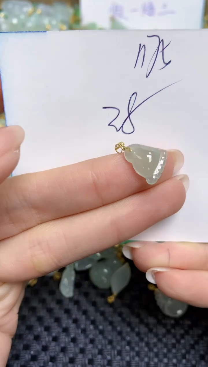 【闪购商品】翡翠颈饰18K金镶嵌天然缅甸A货翡翠