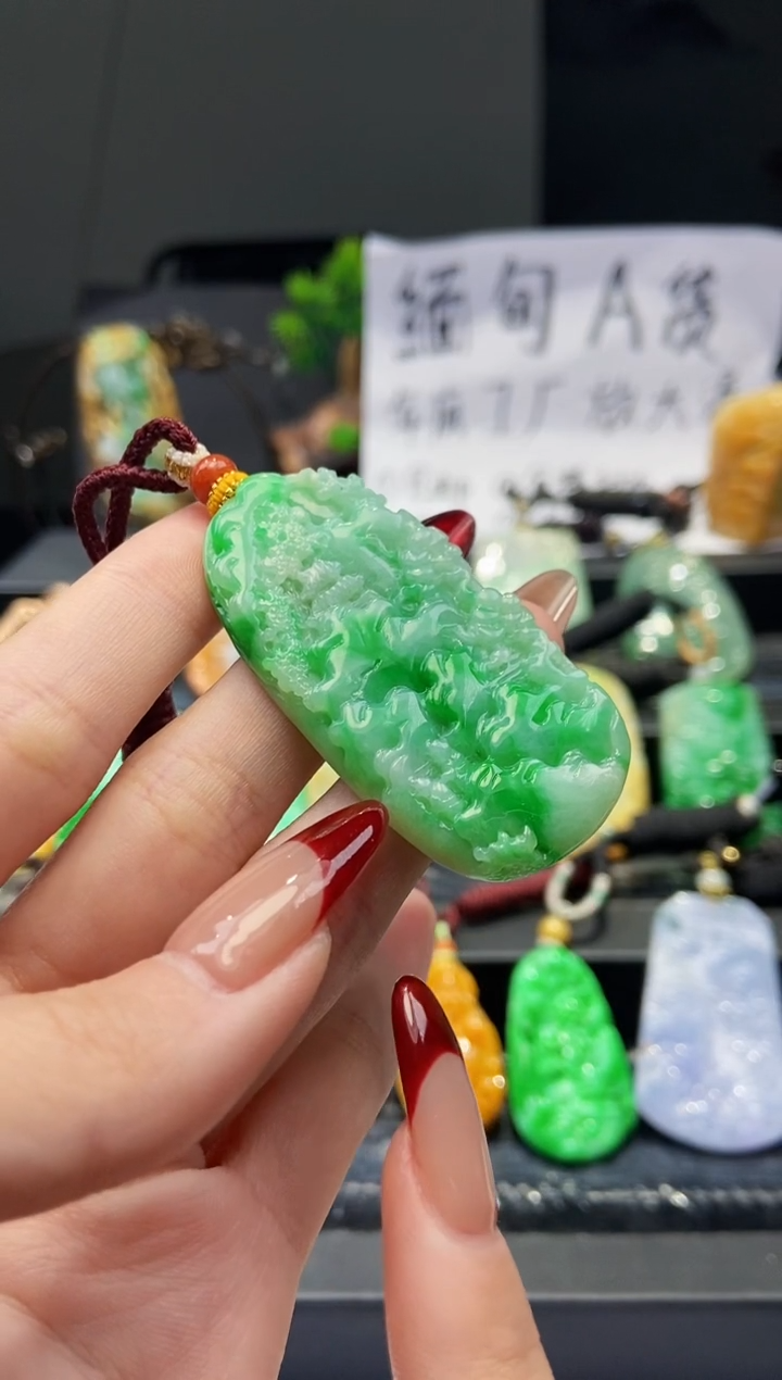 【闪购商品】定制翡翠未镶嵌翡翠A货