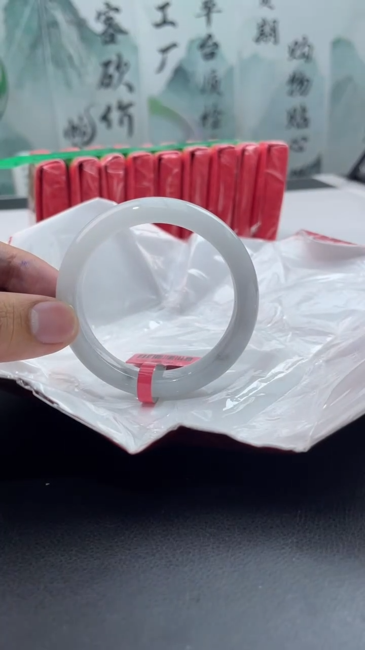 【闪购商品】翡翠手镯未镶嵌8翡翠手镯