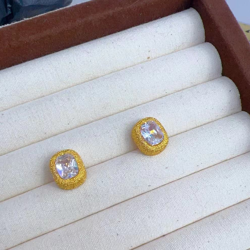 铜合金耳饰 新款时尚黄色小方糖耳钉 00076