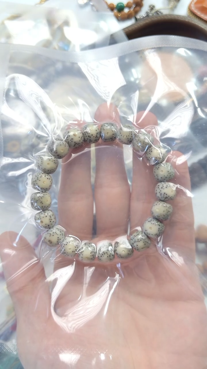 手串星月菩提大眼睛1.1*1.0