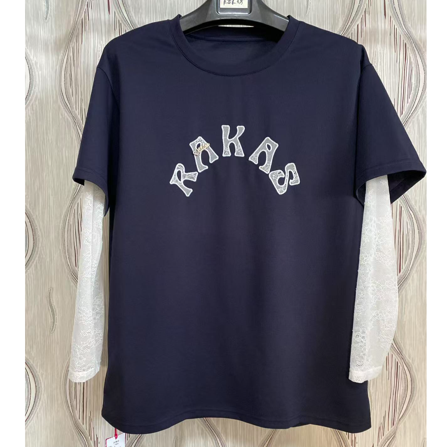 胖人坊大码女装蕾丝拼接上衣4819 衣长77 126